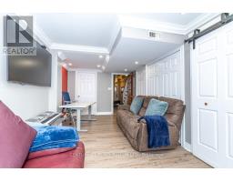 28 Rumi Crescent, Toronto, ON M4A2X6 Photo 8