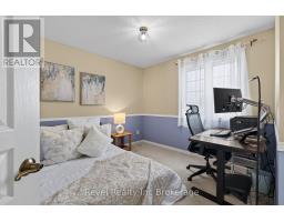 762 Frontenac Crescent, Woodstock, ON N4V0B1 Photo 23