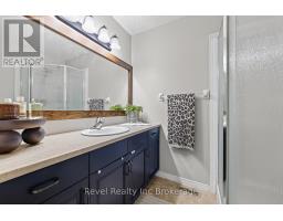 762 Frontenac Crescent, Woodstock, ON N4V0B1 Photo 29