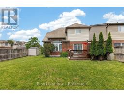 762 Frontenac Crescent, Woodstock, ON N4V0B1 Photo 32