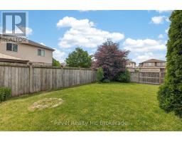 762 Frontenac Crescent, Woodstock, ON N4V0B1 Photo 36