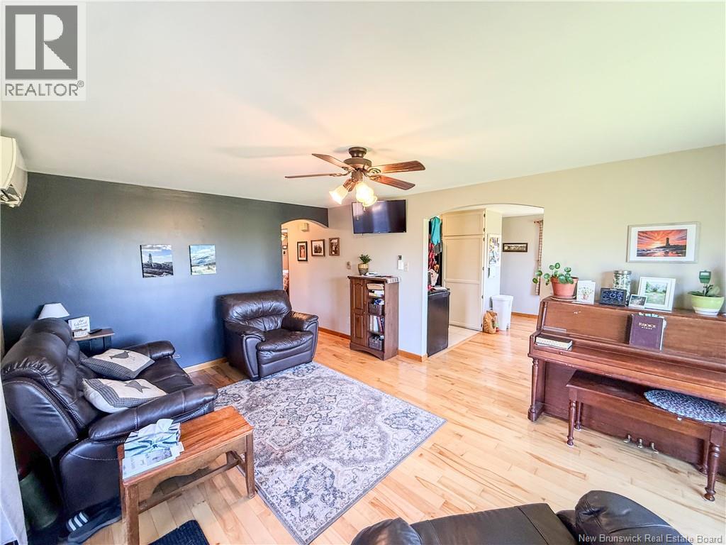 99 Lounsbury Road - Image 13