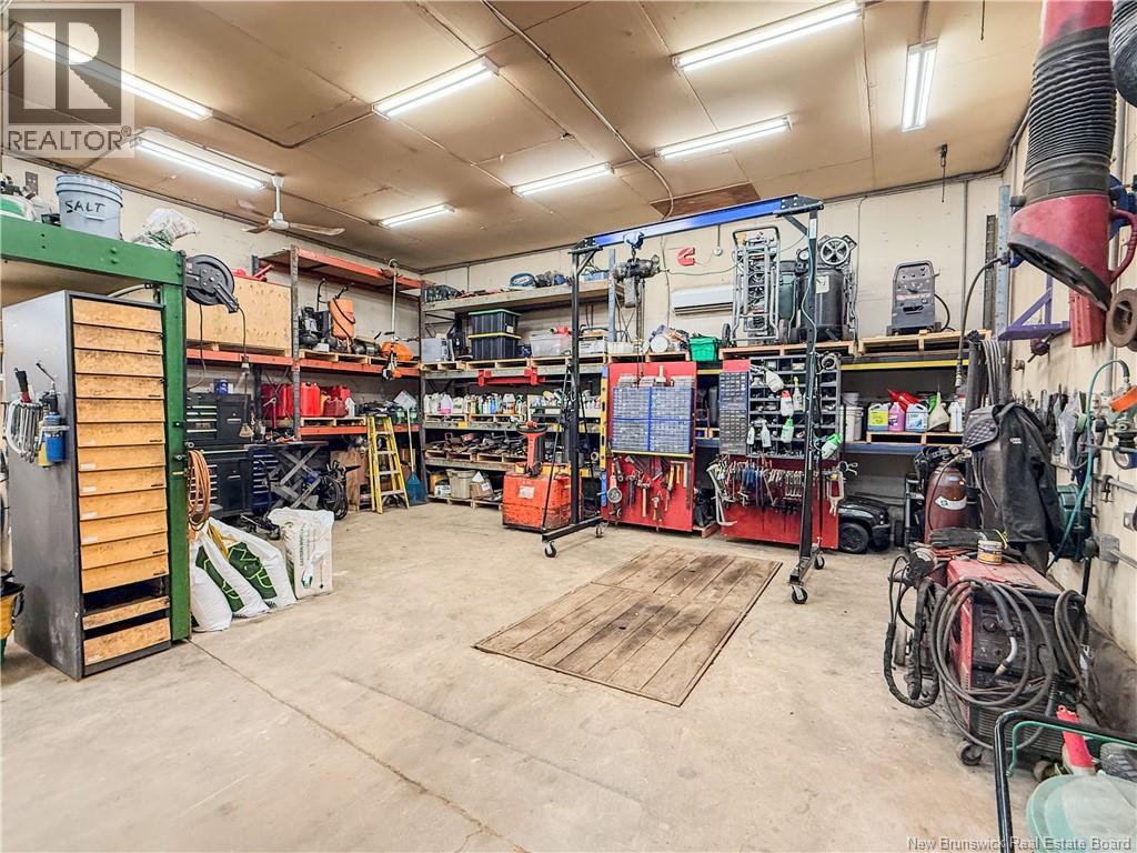 99 Lounsbury Road - Image 30