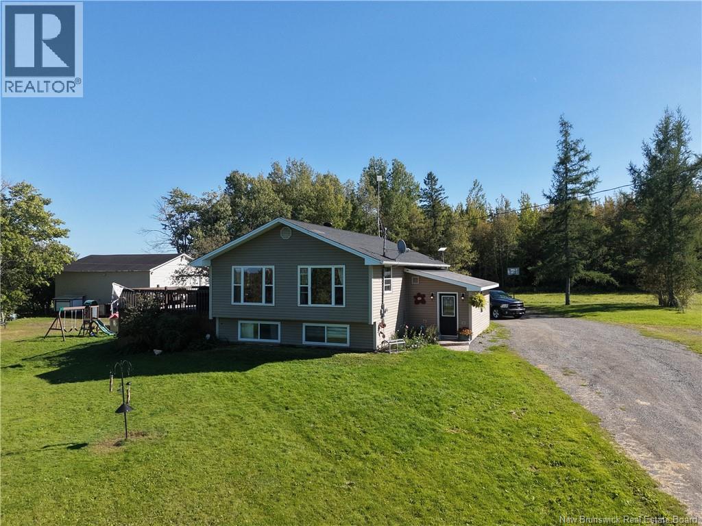 99 Lounsbury Road - Image 40