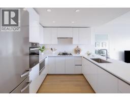 605 5788 Gilbert Road, Richmond, BC V6X1B7 Photo 6