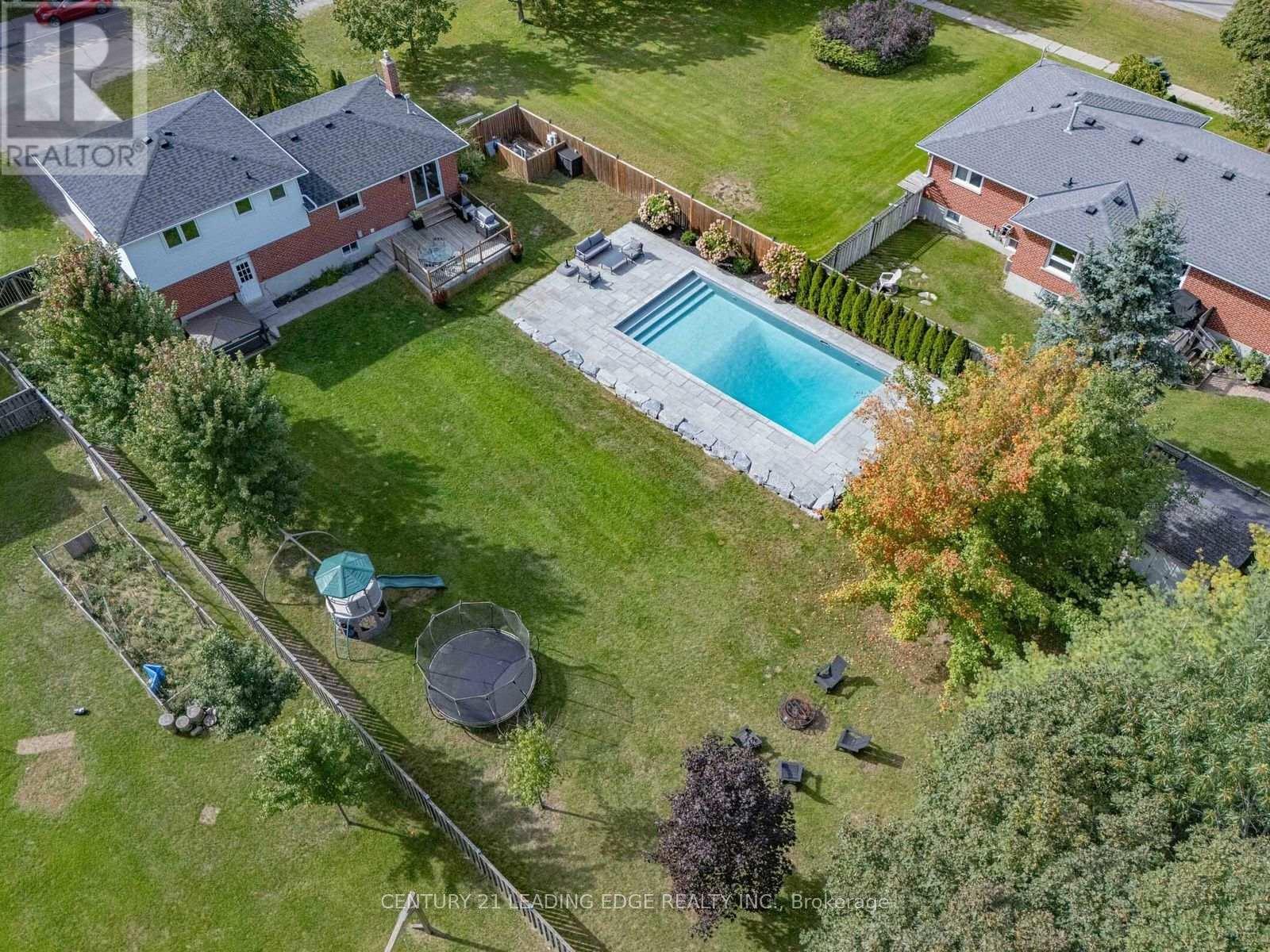 47 CENTENNIAL AVENUE, East Gwillimbury (Holland Landing) — photo 4