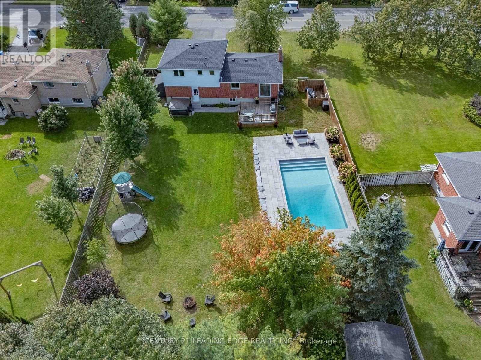 47 CENTENNIAL AVENUE, East Gwillimbury (Holland Landing) — photo 5