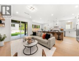 1350 Ross Road, North Vancouver, BC V7J1V2 Photo 8