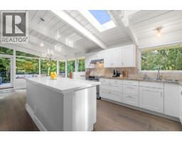 4505 Lions Avenue, North Vancouver, BC V7R3S7 Photo 13