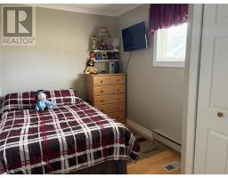 5 White's Avenue thumbnail 28