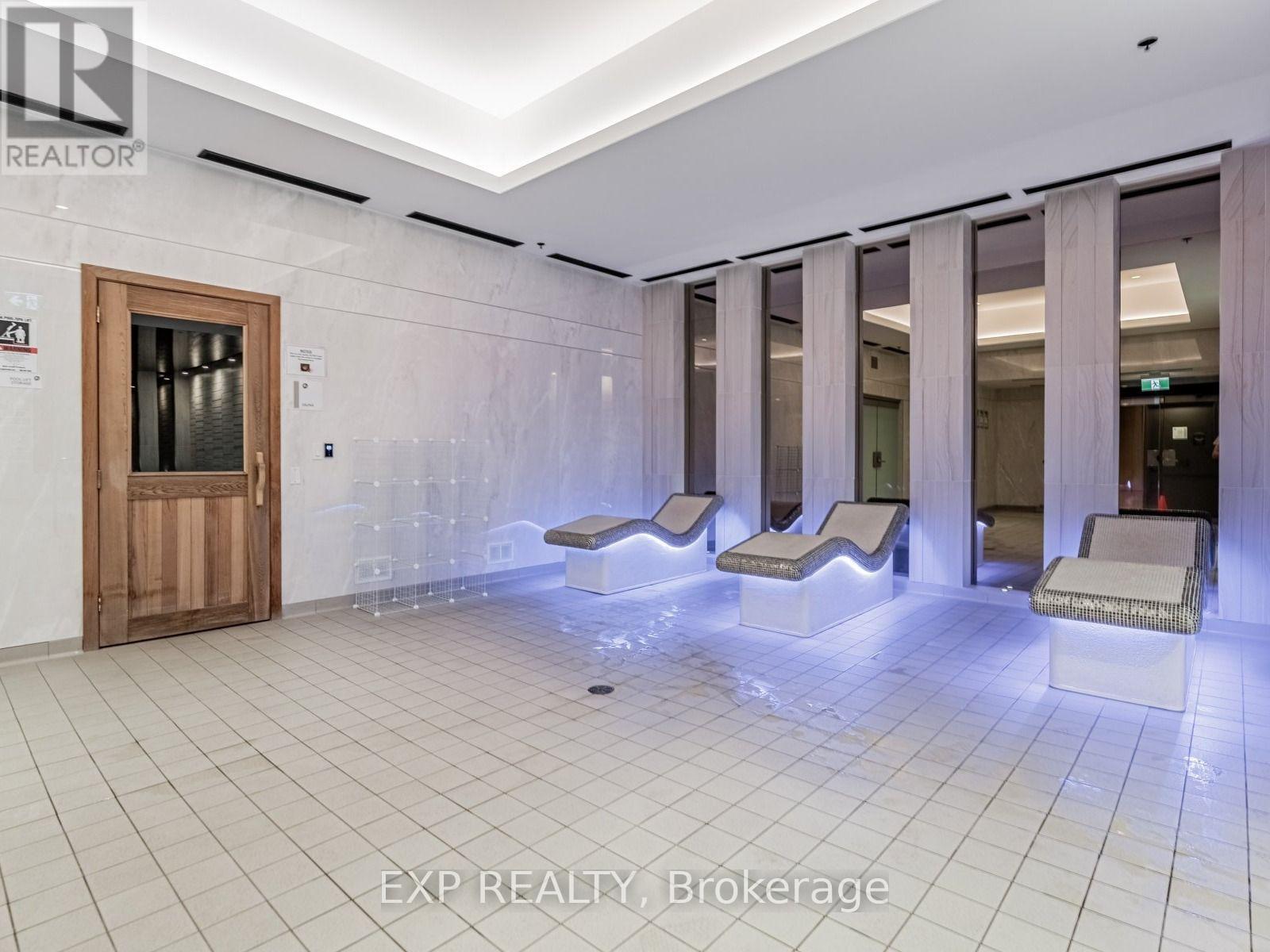 #611 19 BATHURST STREET - Image 34