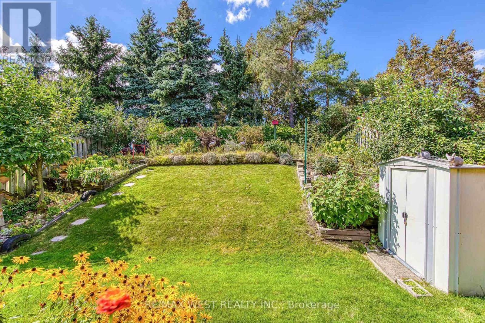 413 CAMDEN CIRCLE - 43