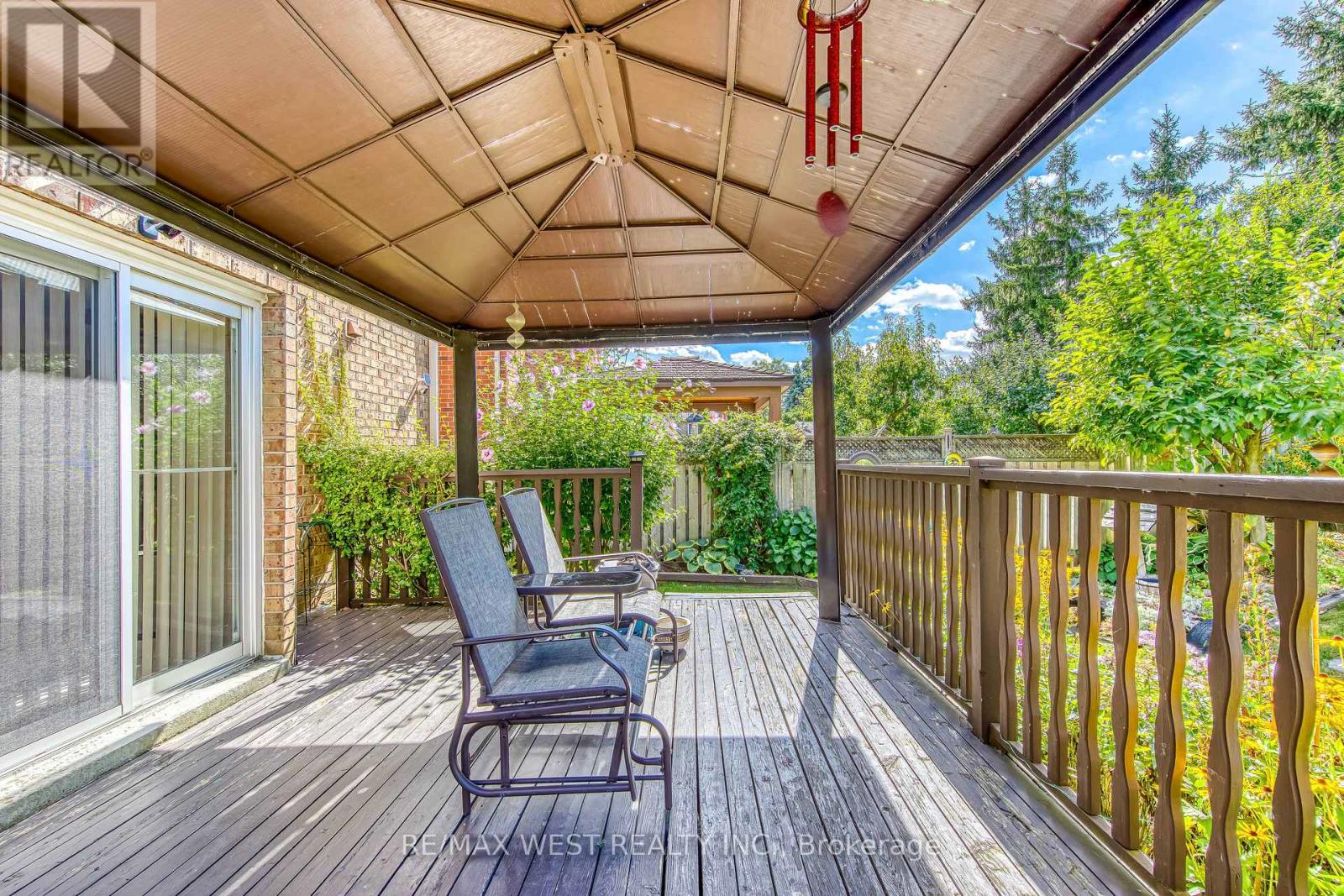 413 CAMDEN CIRCLE - 47