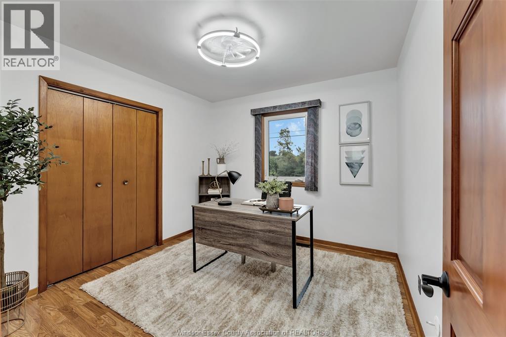 825 MORTON DRIVE - 20