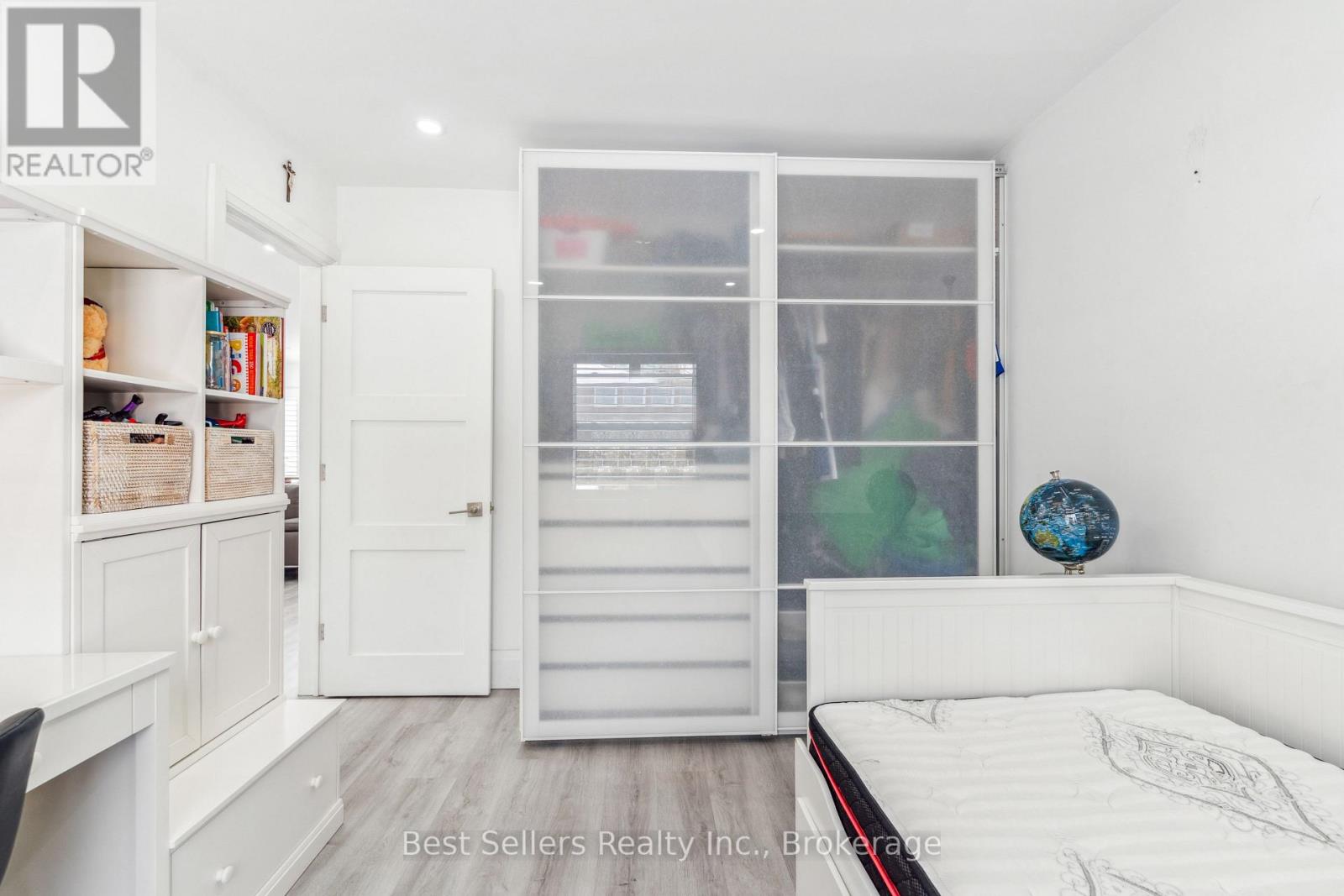 37 WILMAR ROAD - 16