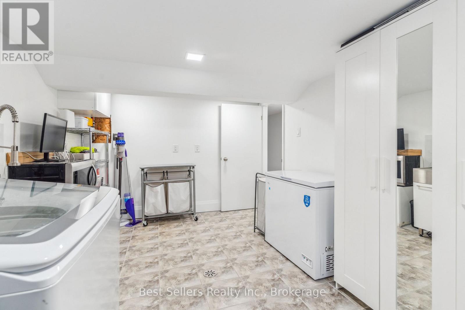 37 WILMAR ROAD - 22