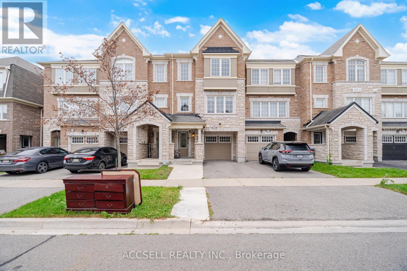 Photo of 80 BANNISTER CRESCENT