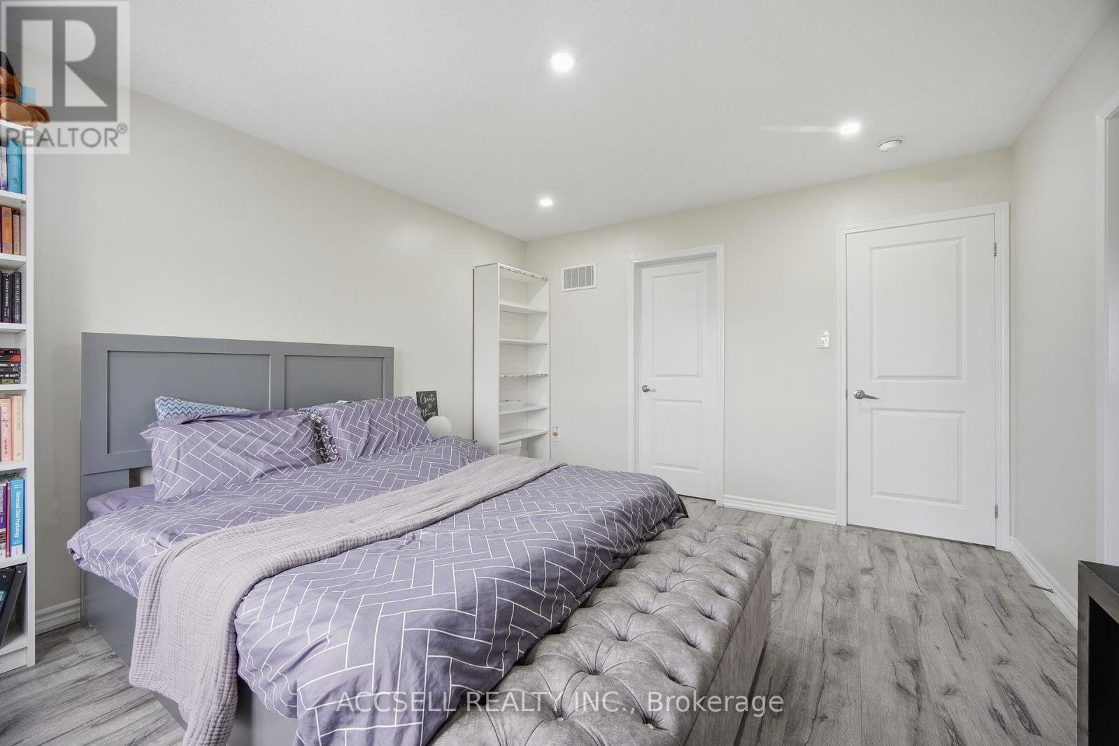 80 BANNISTER CRESCENT - Image 26