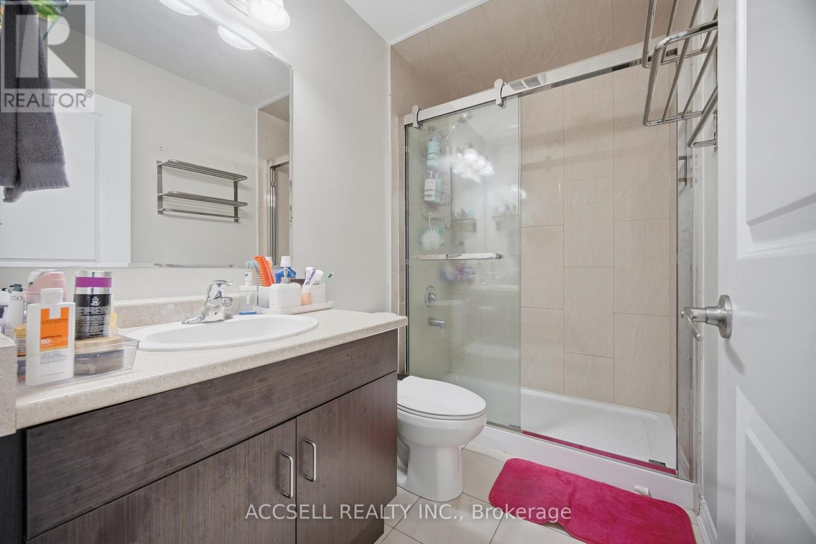 80 BANNISTER CRESCENT - Image 35