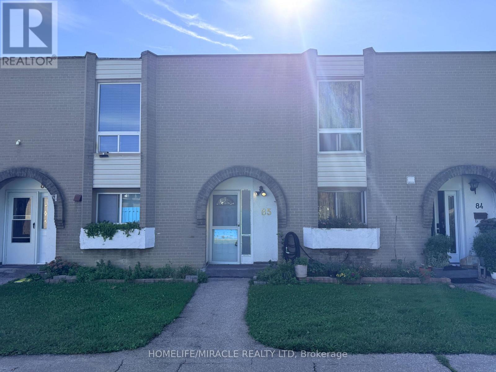 Photo of 85 - 19 LONDON GREEN COURT