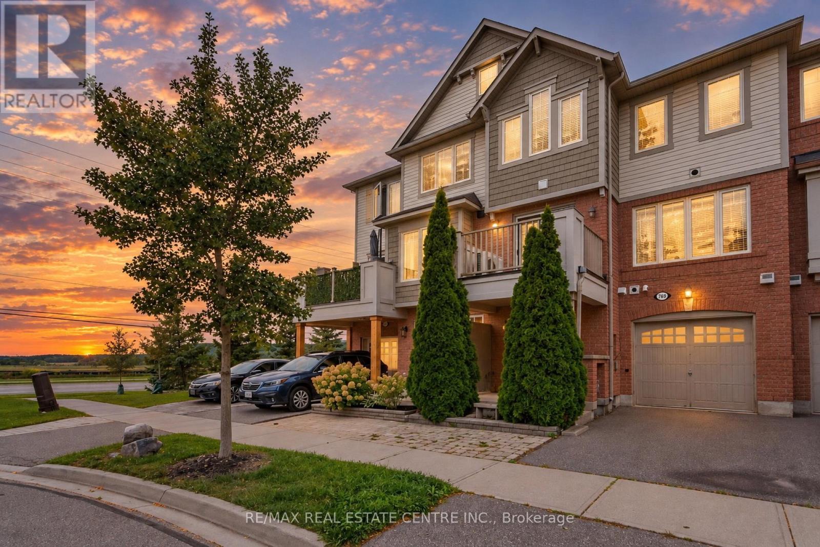 Photo of 769 CHALLINOR TERRACE