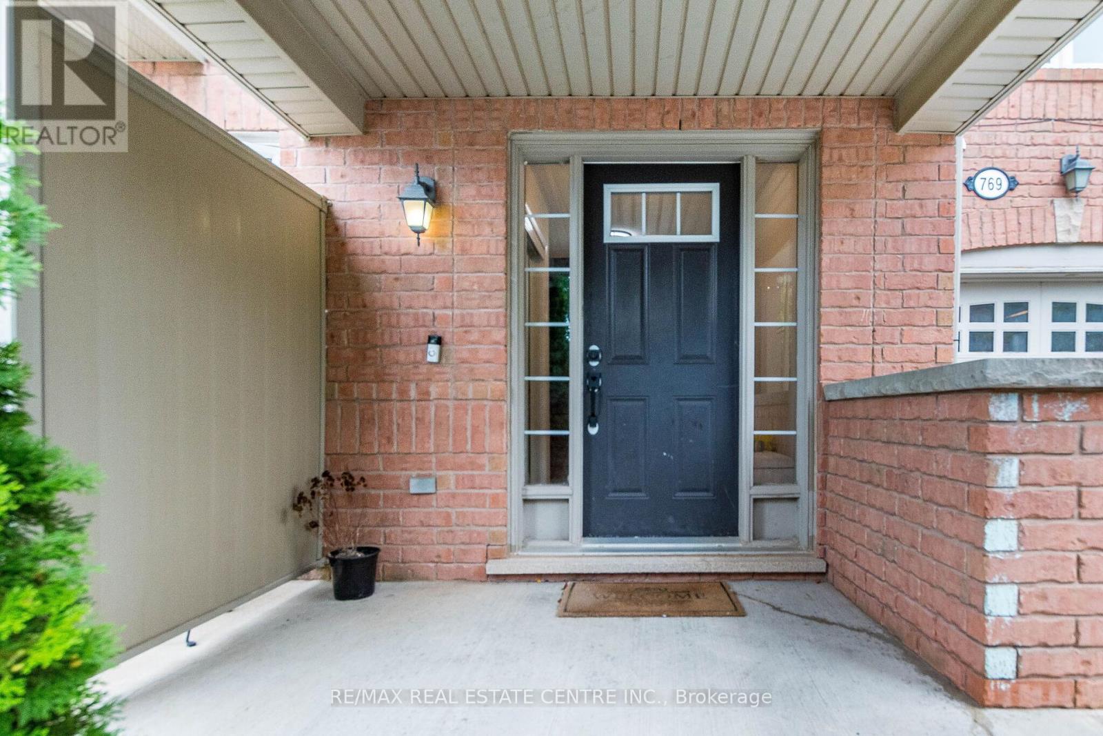 769 CHALLINOR TERRACE - 3