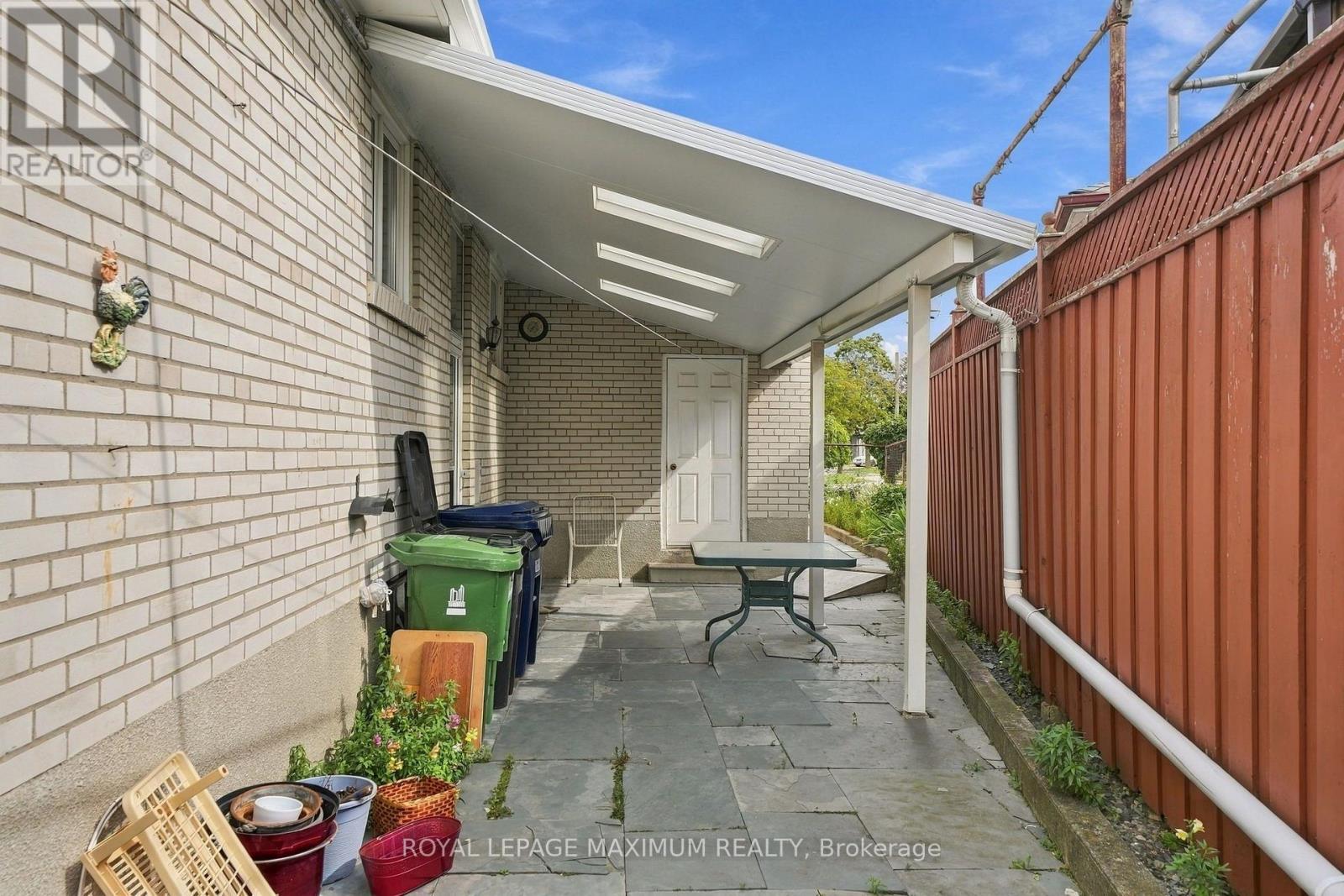 35 NORFIELD CRESCENT - Image 48