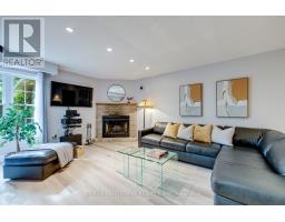 1198 Potters Wheel Crescent, Oakville, ON L6M1J2 Photo 11