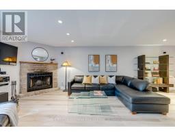 1198 Potters Wheel Crescent, Oakville, ON L6M1J2 Photo 13