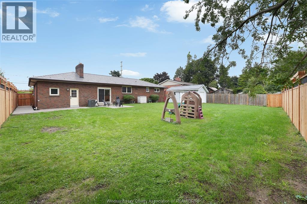 825 MORTON DRIVE - 32