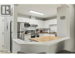 215 5650 Edgewater Lane, Nanaimo, BC V9T6K1 Photo 13