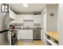 215 5650 Edgewater Lane, Nanaimo, BC V9T6K1 Photo 12