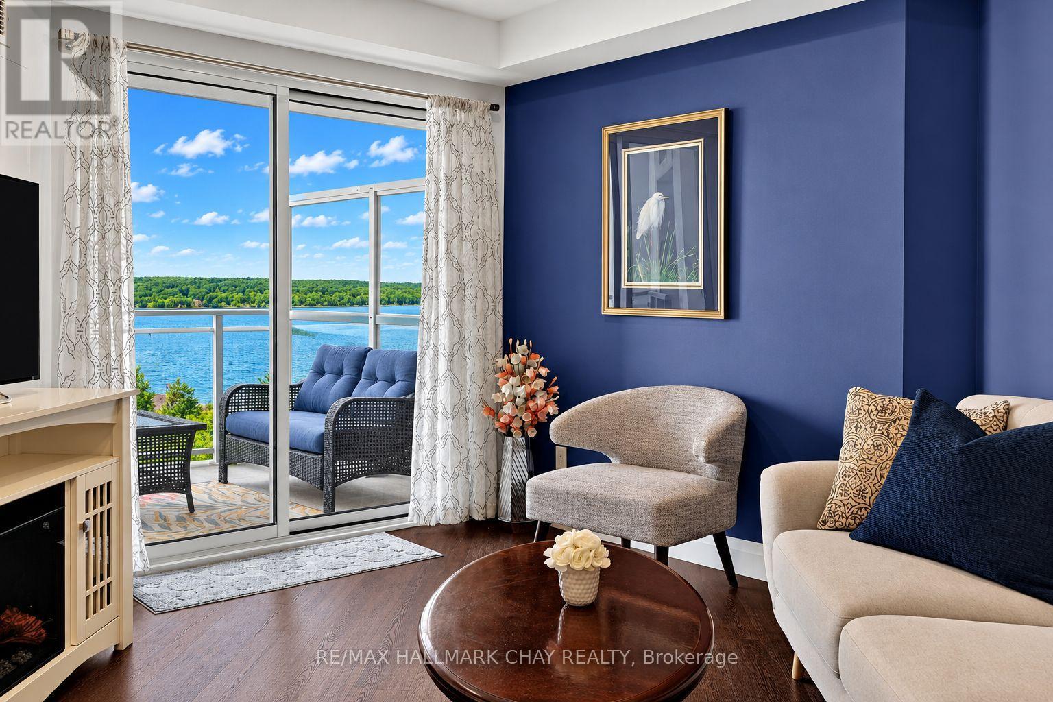 #819 58 LAKESIDE TERRACE - 5
