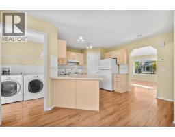 172 Citadel Bluff Close NW - photo 17