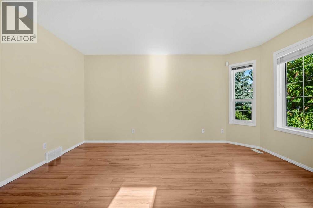 172 Citadel Bluff Close NW - photo 7