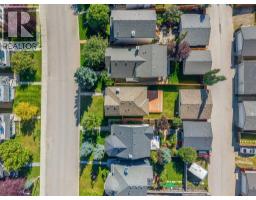 172 Citadel Bluff Close NW - photo 42