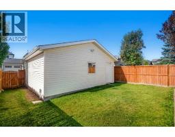 172 Citadel Bluff Close NW - photo 37