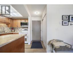 32 11900 228 Street, Maple Ridge, BC V2X6L9 Photo 8