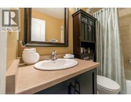 75 Liddycoat Lane, Ancaster, ON L9G0A7 Photo 13