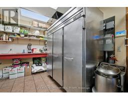 104 - 325 Max Becker Drive, Kitchener, ON N2E4H5 Photo 25