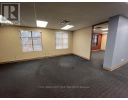 32 Queen Street W, Brampton, ON L6X1A1 Photo 31