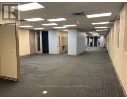 32 Queen Street W, Brampton, ON L6X1A1 Photo 11
