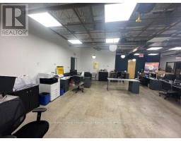 302 - 6 George Street S, Brampton, ON L6Y1P1 Photo 7