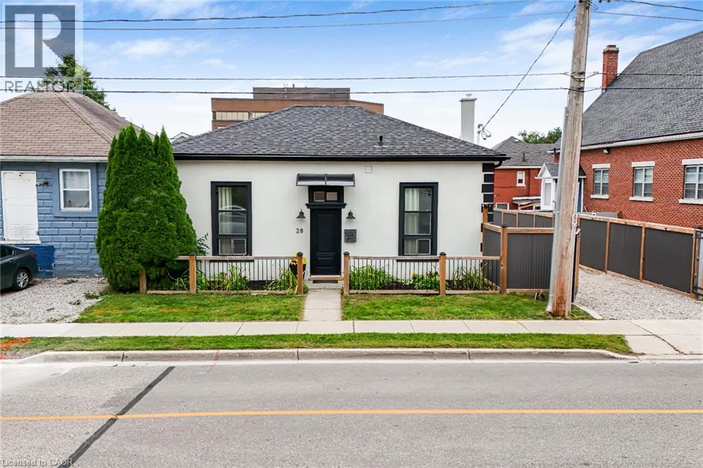 28 CAMBRIDGE Street — photo 2