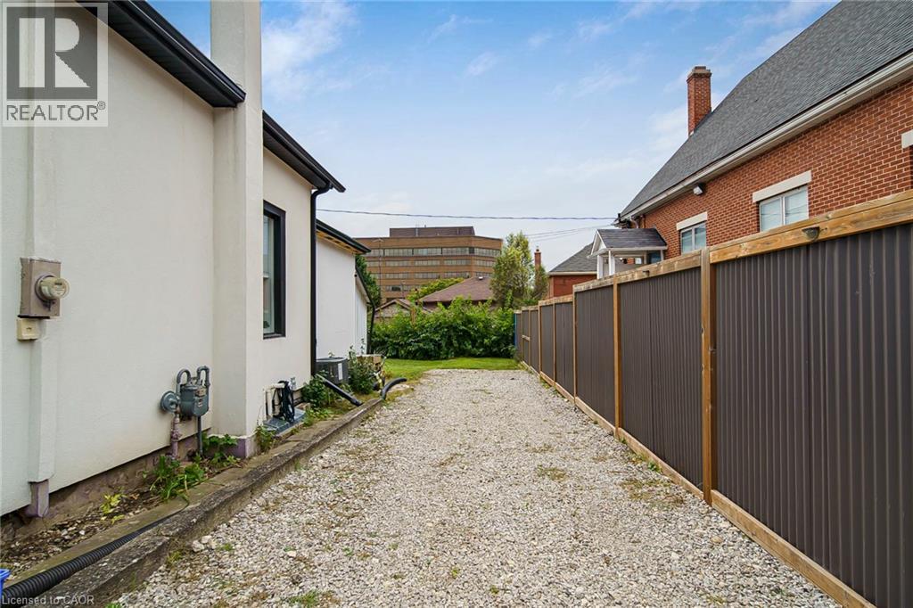 28 CAMBRIDGE Street - 39