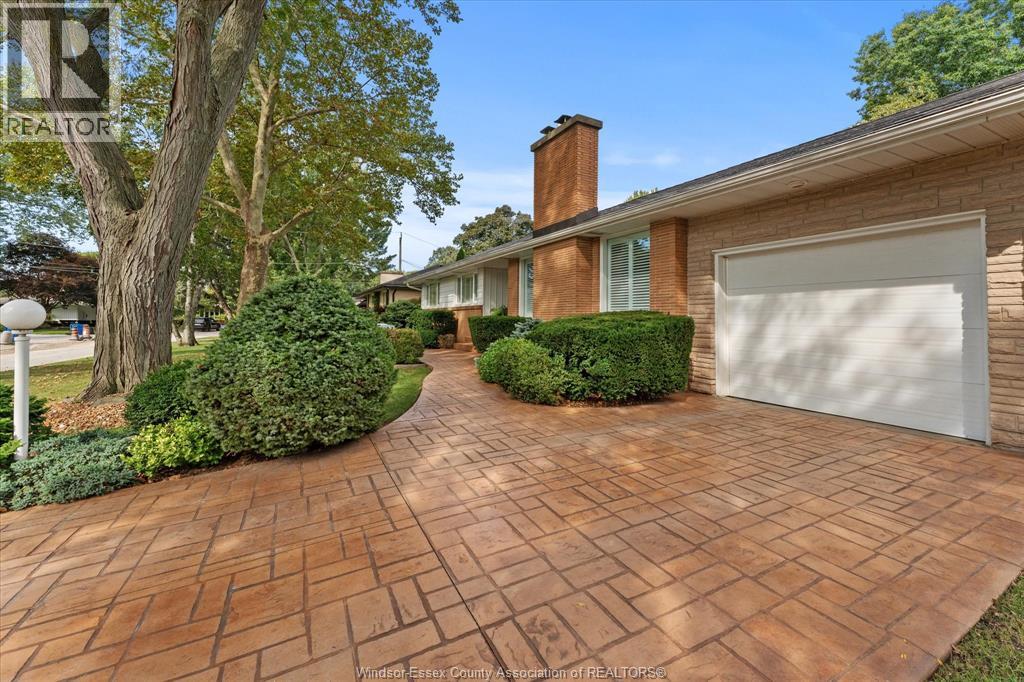 730 Champlain DRIVE - Image 4