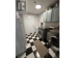 240 Winburn Avenue, Bridgewater, NS B4V9A4 Photo 33