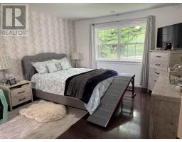 240 Winburn Avenue, Bridgewater, NS B4V9A4 Photo 35