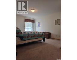 Foyer - 202 1112 98th Street, Tisdale, SK S0E1T0 Photo 9