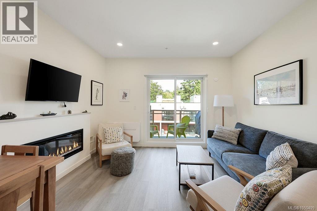 #504 610 Lampson St - 6